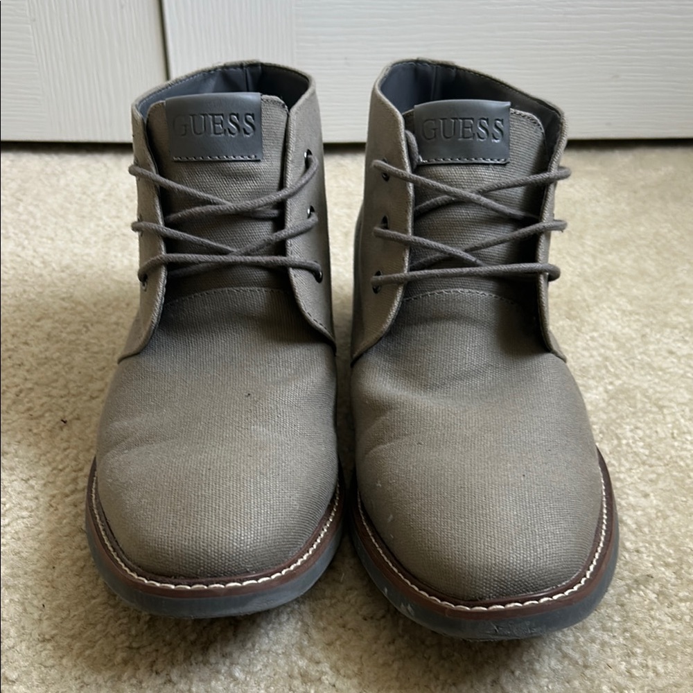 Men's Gray Chukka Boots